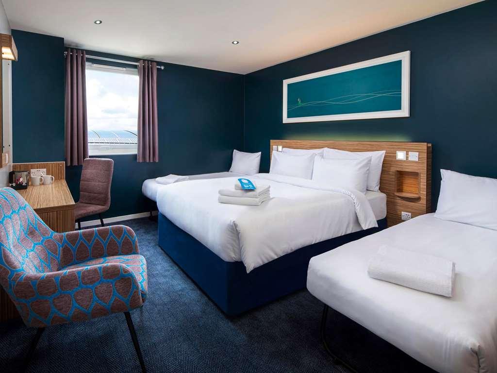 Travelodge Liverpool Stonedale Park Zimmer foto