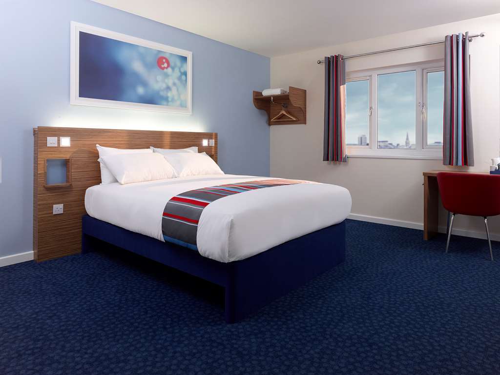 Travelodge Liverpool Stonedale Park Zimmer foto