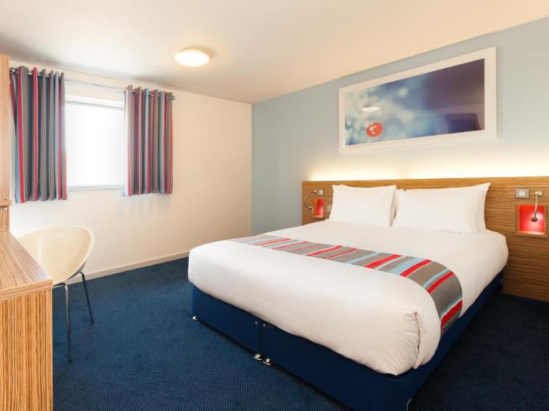 Travelodge Liverpool Stonedale Park Exterior foto